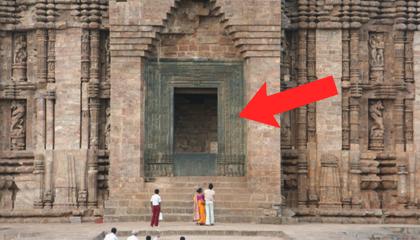 आखिर क्यों बंद है कोणार्क मंदिर का दरवाजा ?