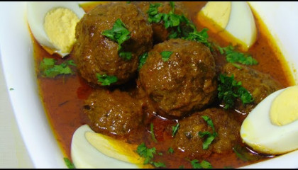 Kofta curry recipe - Beef kofta curry's - koftay ka salan - Meat balls recipe