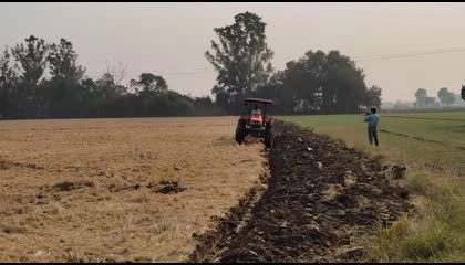 Kubota 5501 4 x 4 tractor.   4 reverseble plough easily ploughing in hard soil