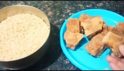 murmura laddu recipe banane mein jitna aasan khane mein utna hi swadisht